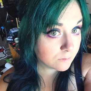 Meet your Posher, Julienne